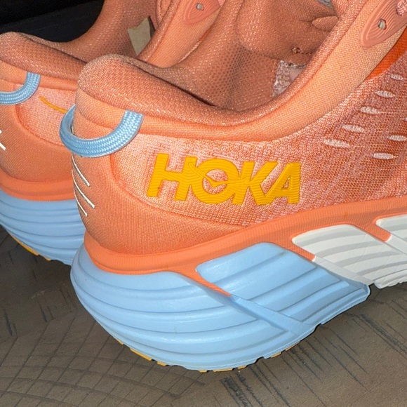 Hoka Women's Coral and Blue Athletic Shoes 8.5 - Picture 3 of 7